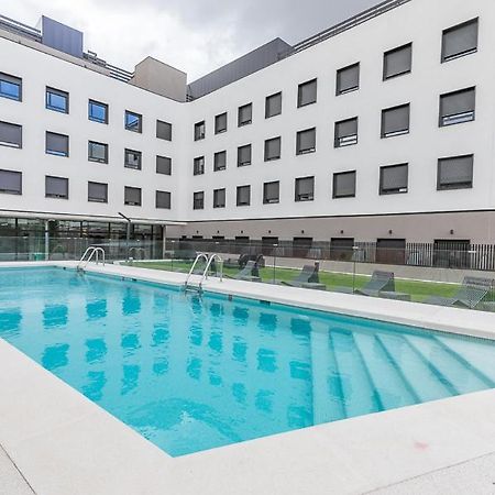 Micampus Madrid Sinesio Delgado Student Residence Exteriör bild