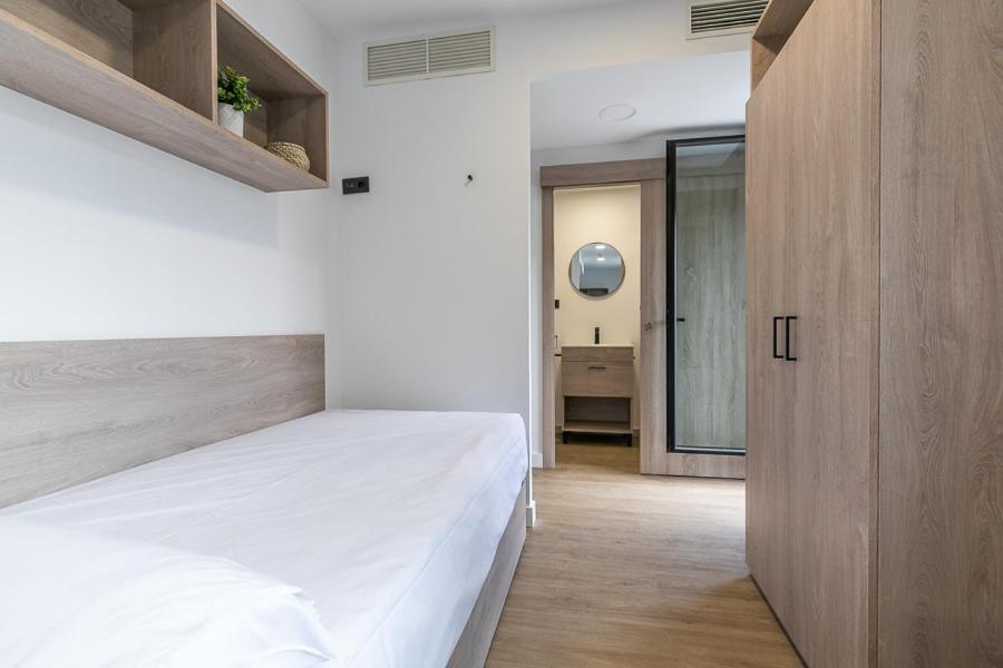 Micampus Madrid Sinesio Delgado Student Residence Exteriör bild