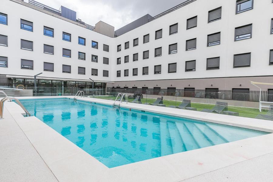 Micampus Madrid Sinesio Delgado Student Residence Exteriör bild