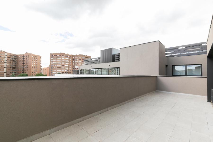Micampus Madrid Sinesio Delgado Student Residence Exteriör bild