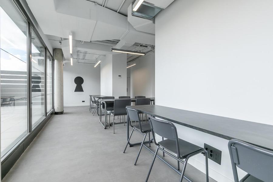 Micampus Madrid Sinesio Delgado Student Residence Exteriör bild